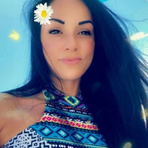 Meet your Posher, Sweet